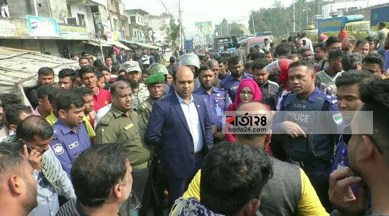 বেনাপোলে-নৌকা-সমর্থকদের-হামলায়-স্বতন্ত্র-প্রার্থীসহ-আহত-৬